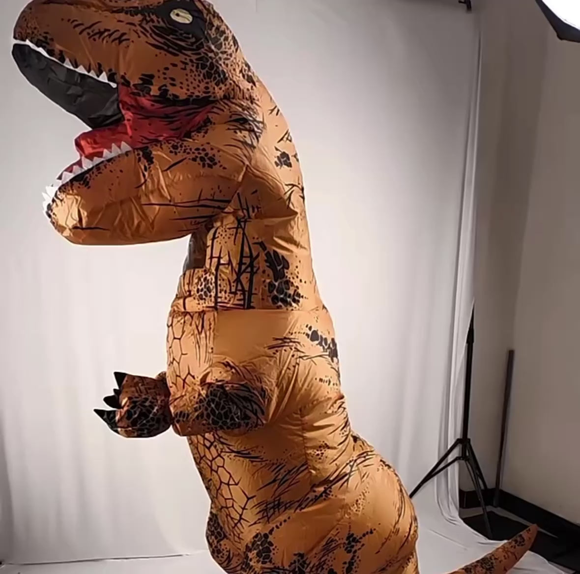 Adult Inflatable Anime Dinosaur Costumes Unis for New Year's Carnivals Halloween Events Party
Performance Cosplay